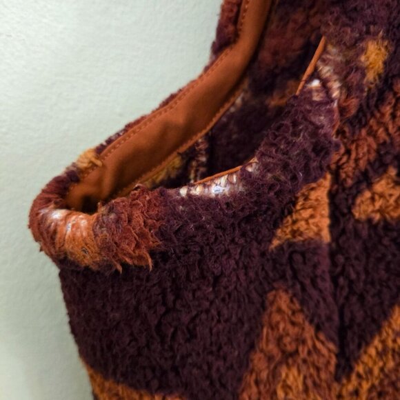 The North Face Campshire 2.0 Fleece Vest Garnet Red California Geo Print Size M - Picture 10 of 10